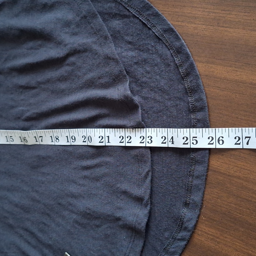 Lauren Conrad XS Tee - Picture 5 of 5
